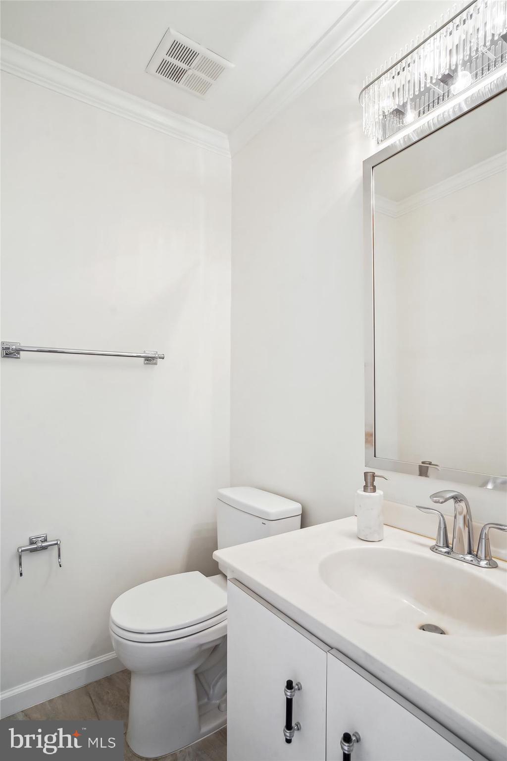 LUXMANOR - Residential