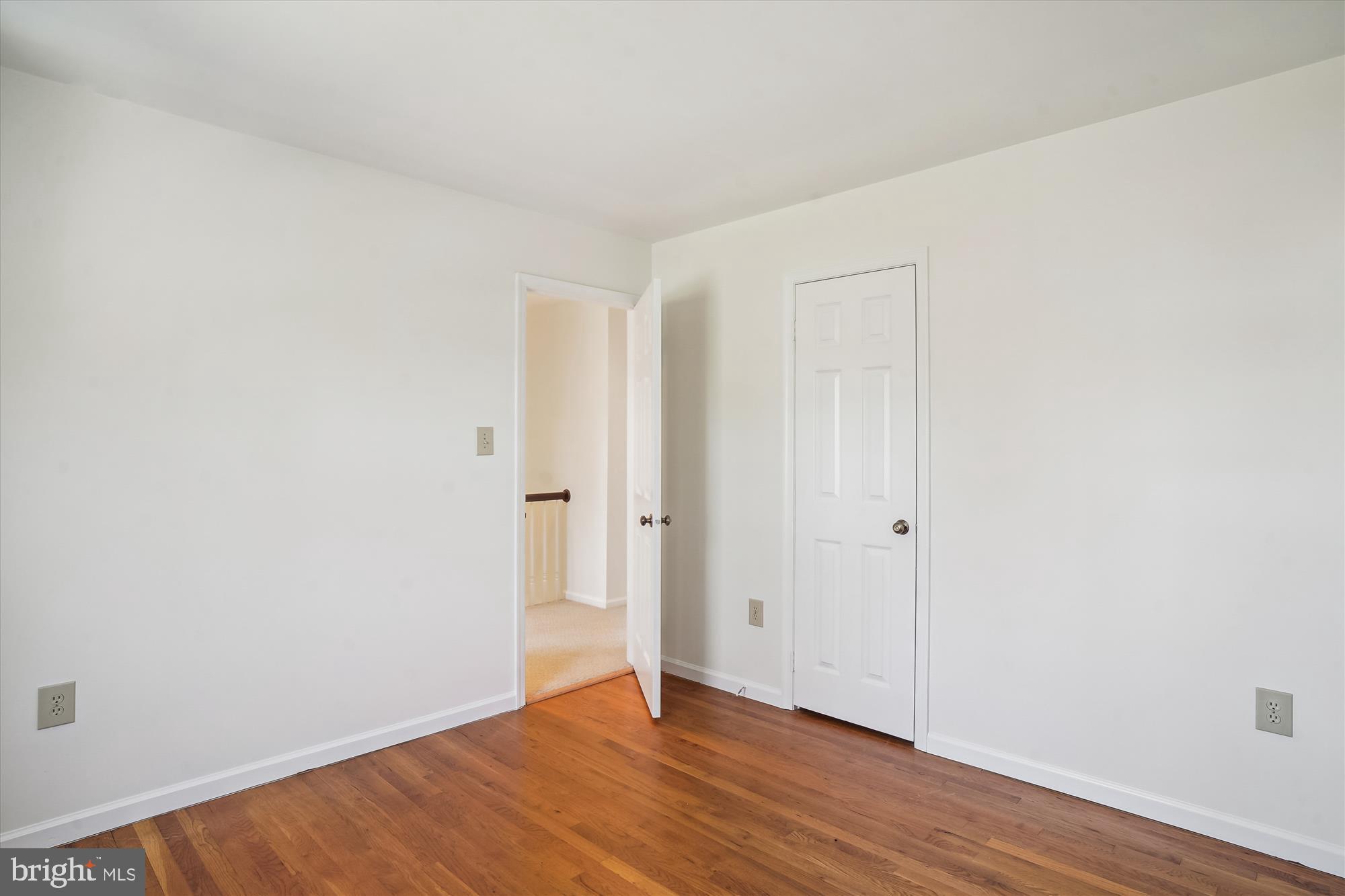 LUXMANOR - Residential