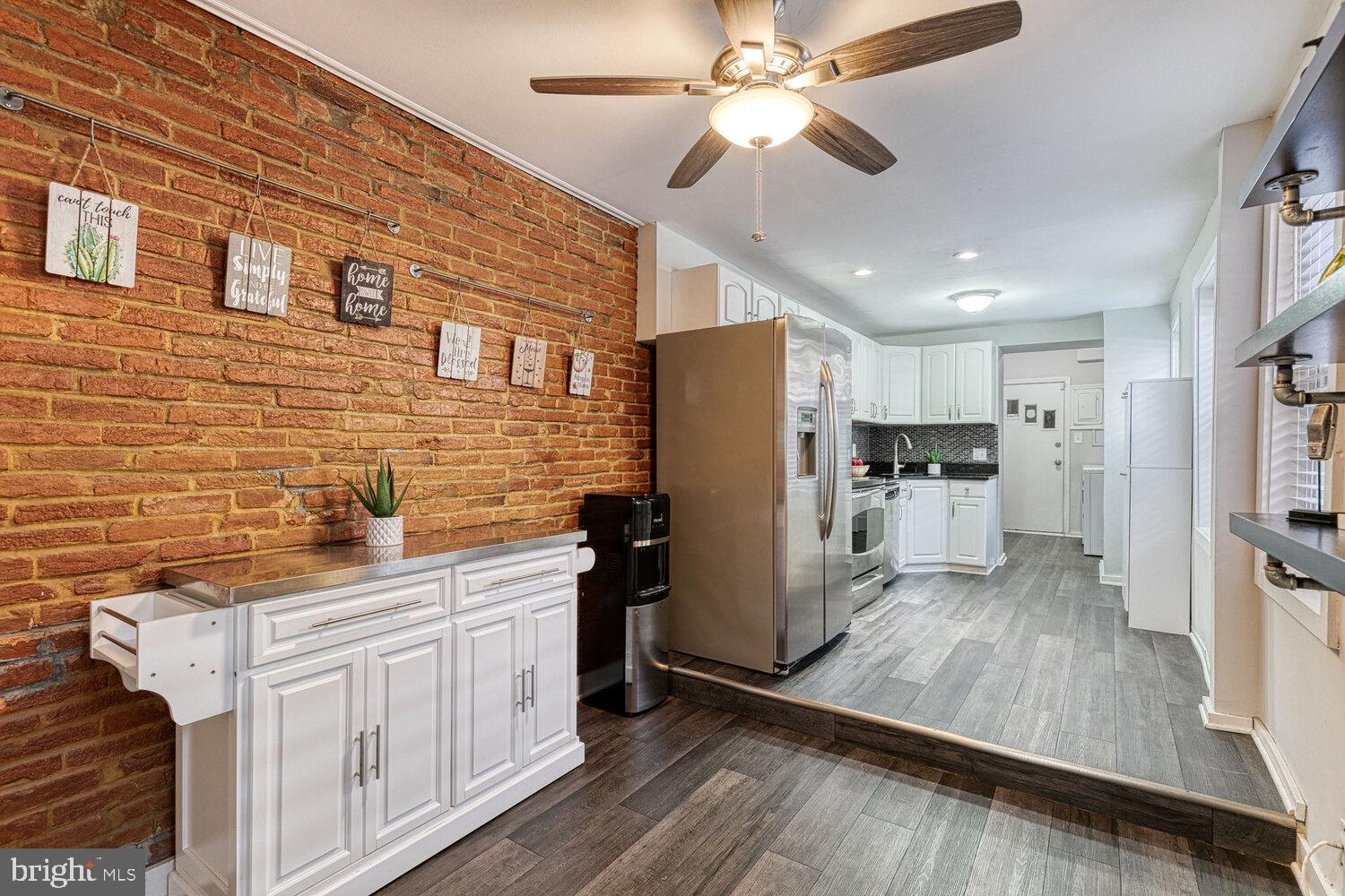 BUTCHERS HILL - Residential Lease