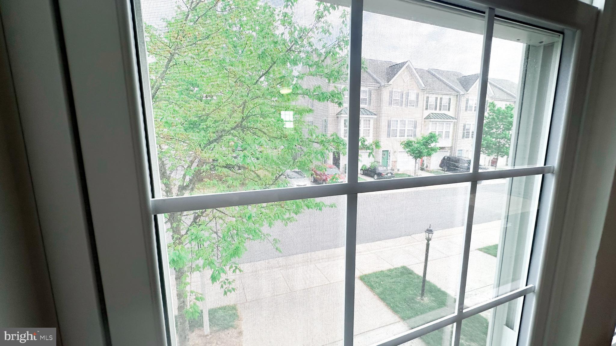 PARKSIDE AT DULLES - Residential