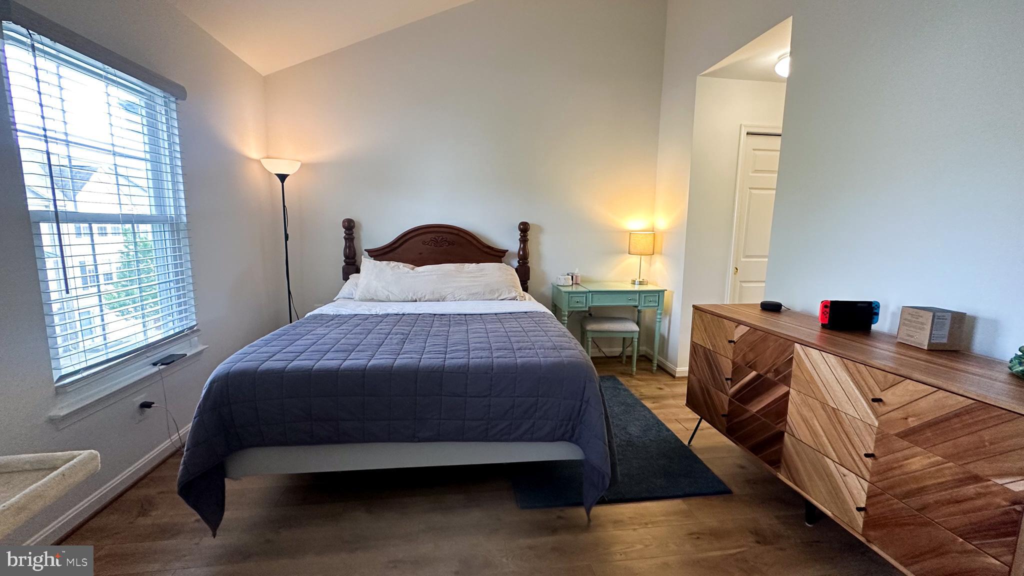 PARKSIDE AT DULLES - Residential