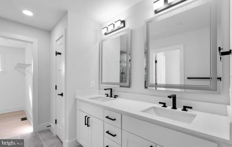 WESTELEE - Residential Lease