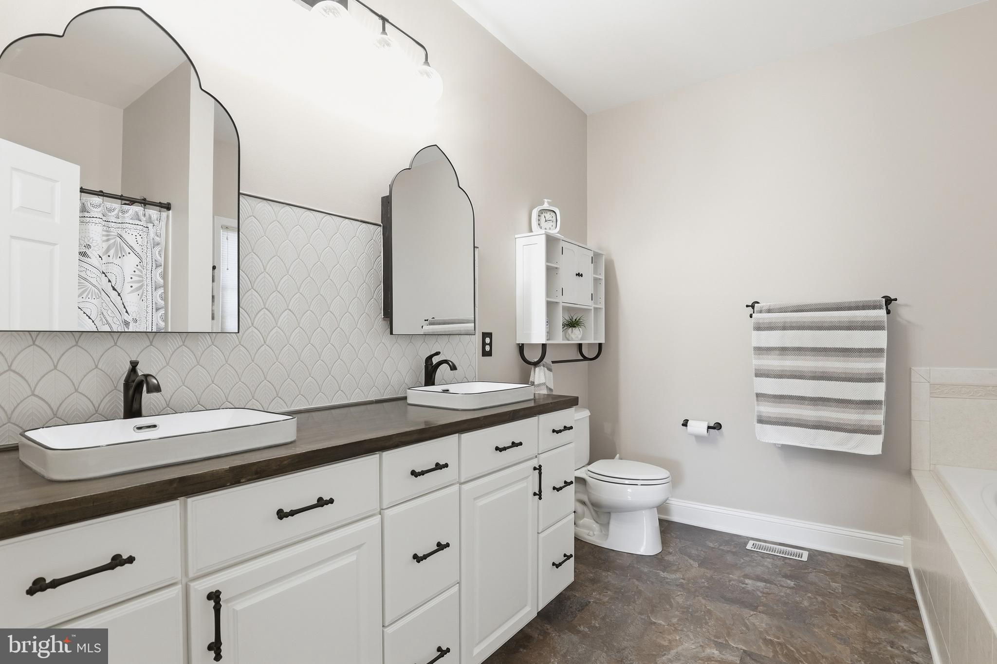 WIND SONG FARMS - Residential