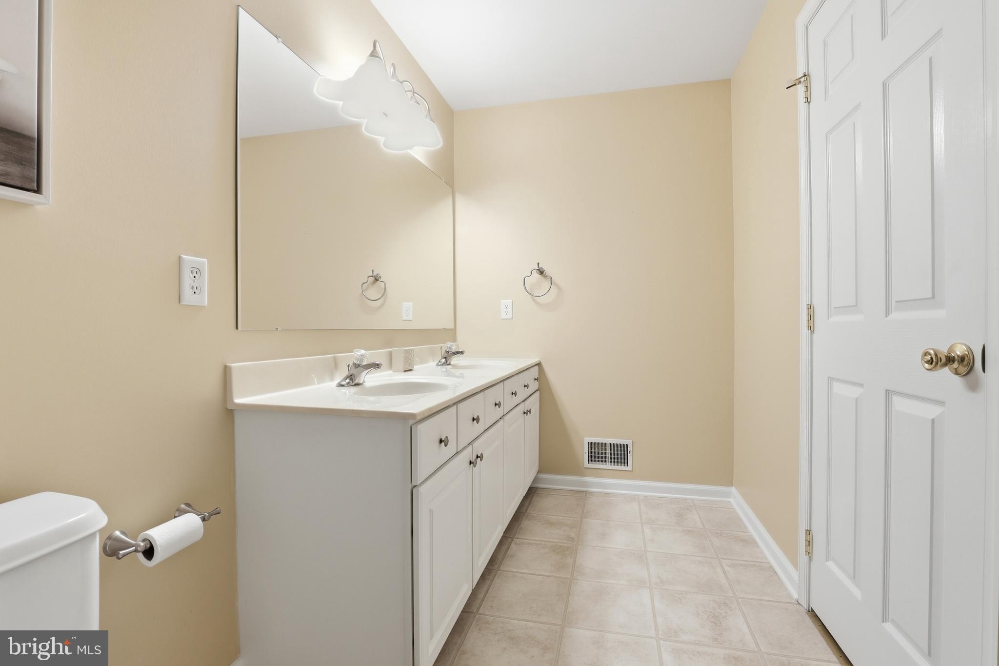 WIND SONG FARMS - Residential