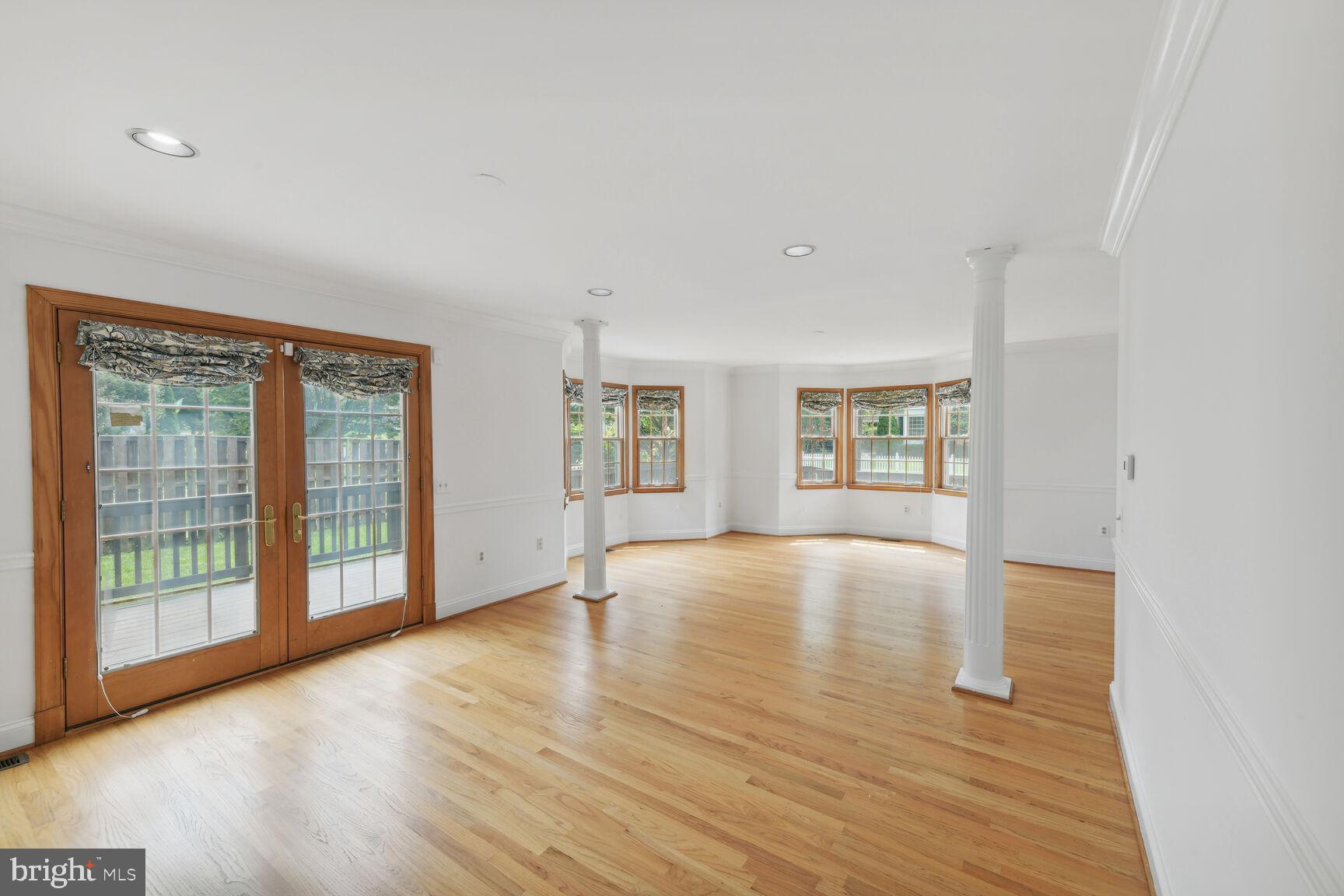 HUNTINGTON TERRACE - Residential