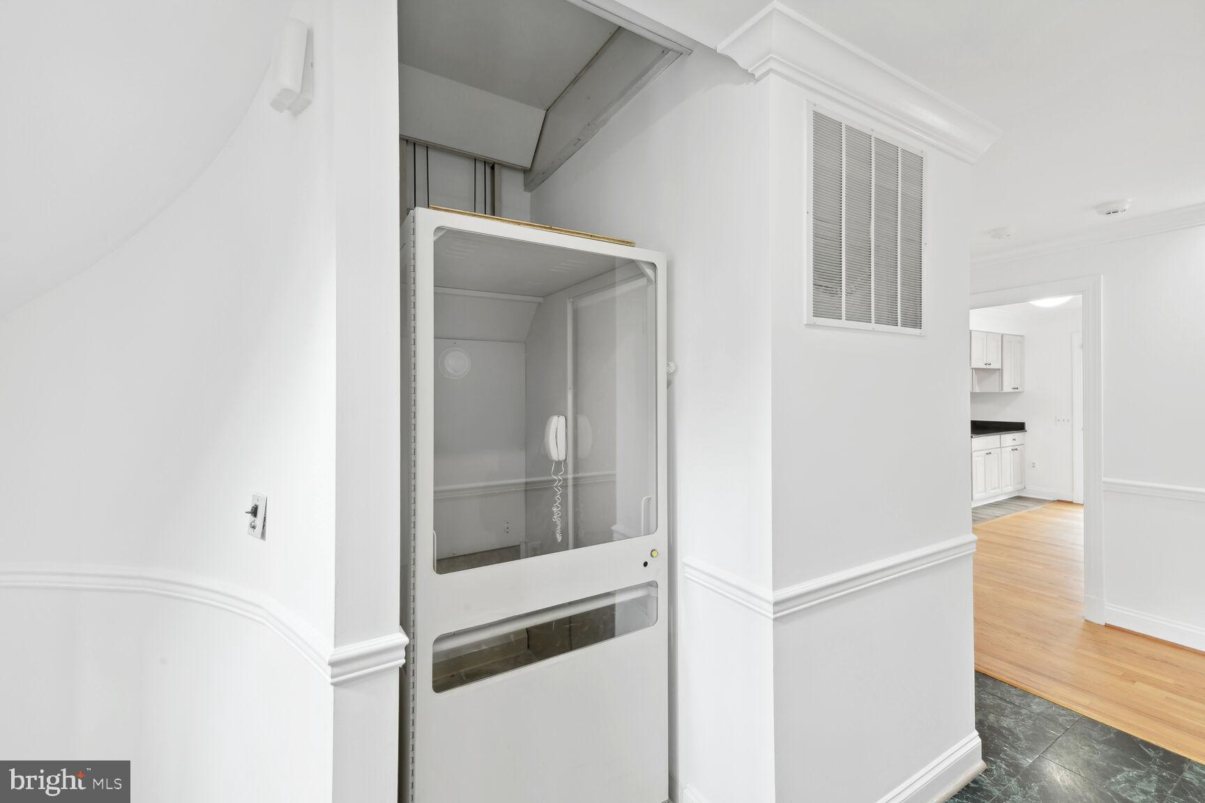 HUNTINGTON TERRACE - Residential