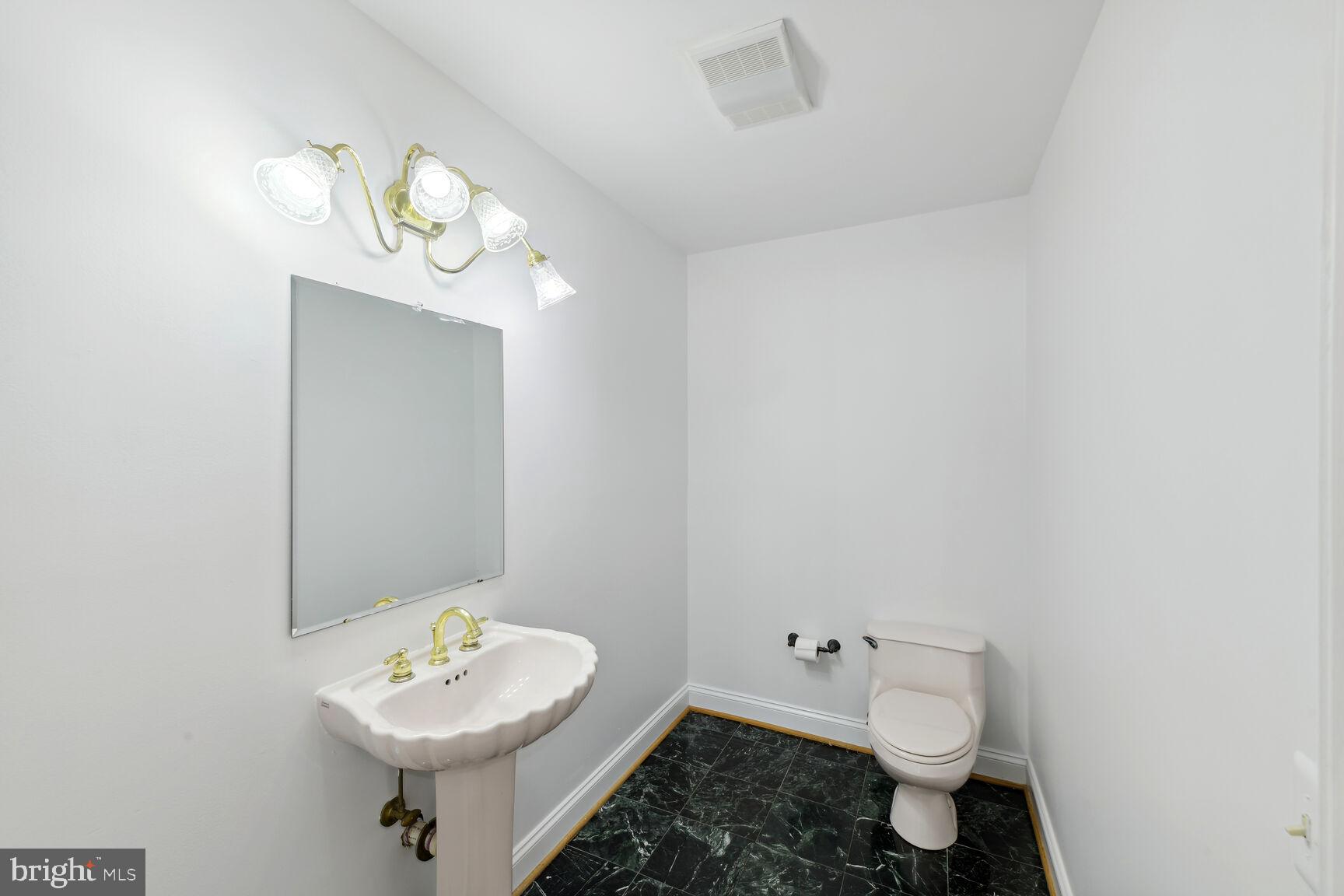 HUNTINGTON TERRACE - Residential