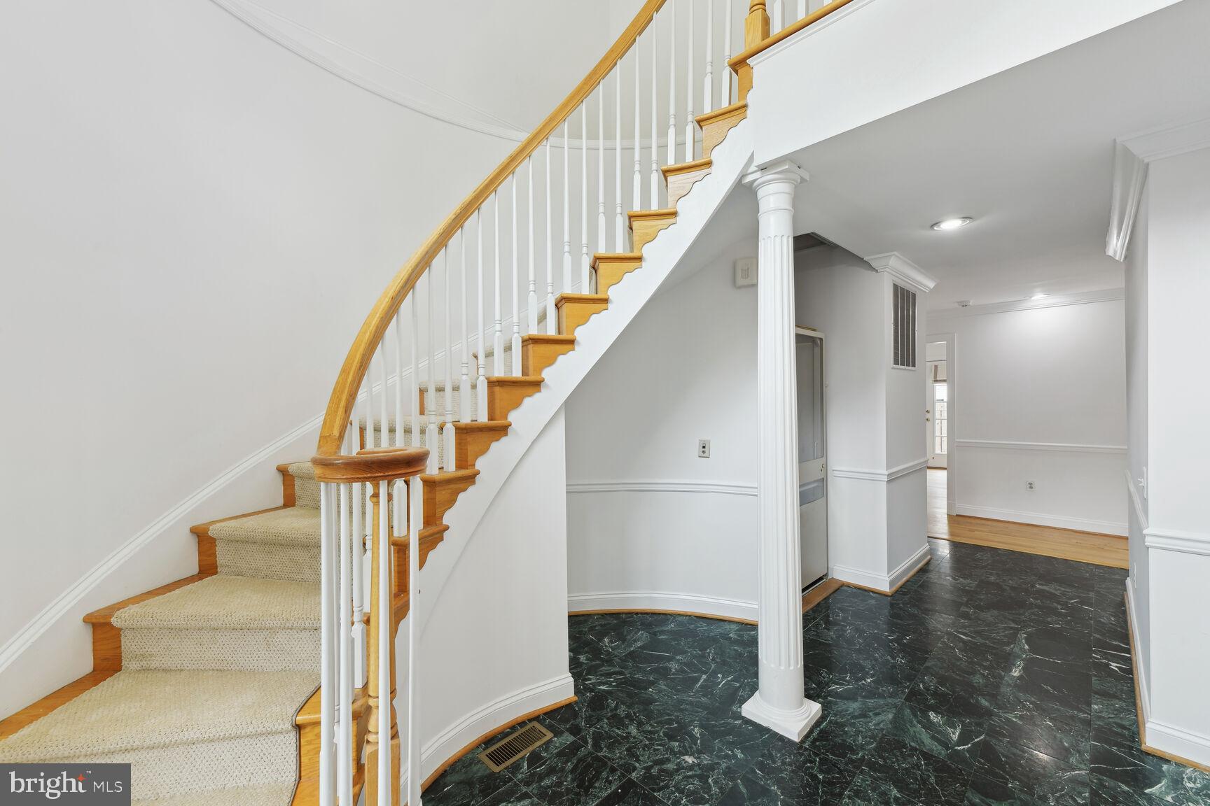 HUNTINGTON TERRACE - Residential