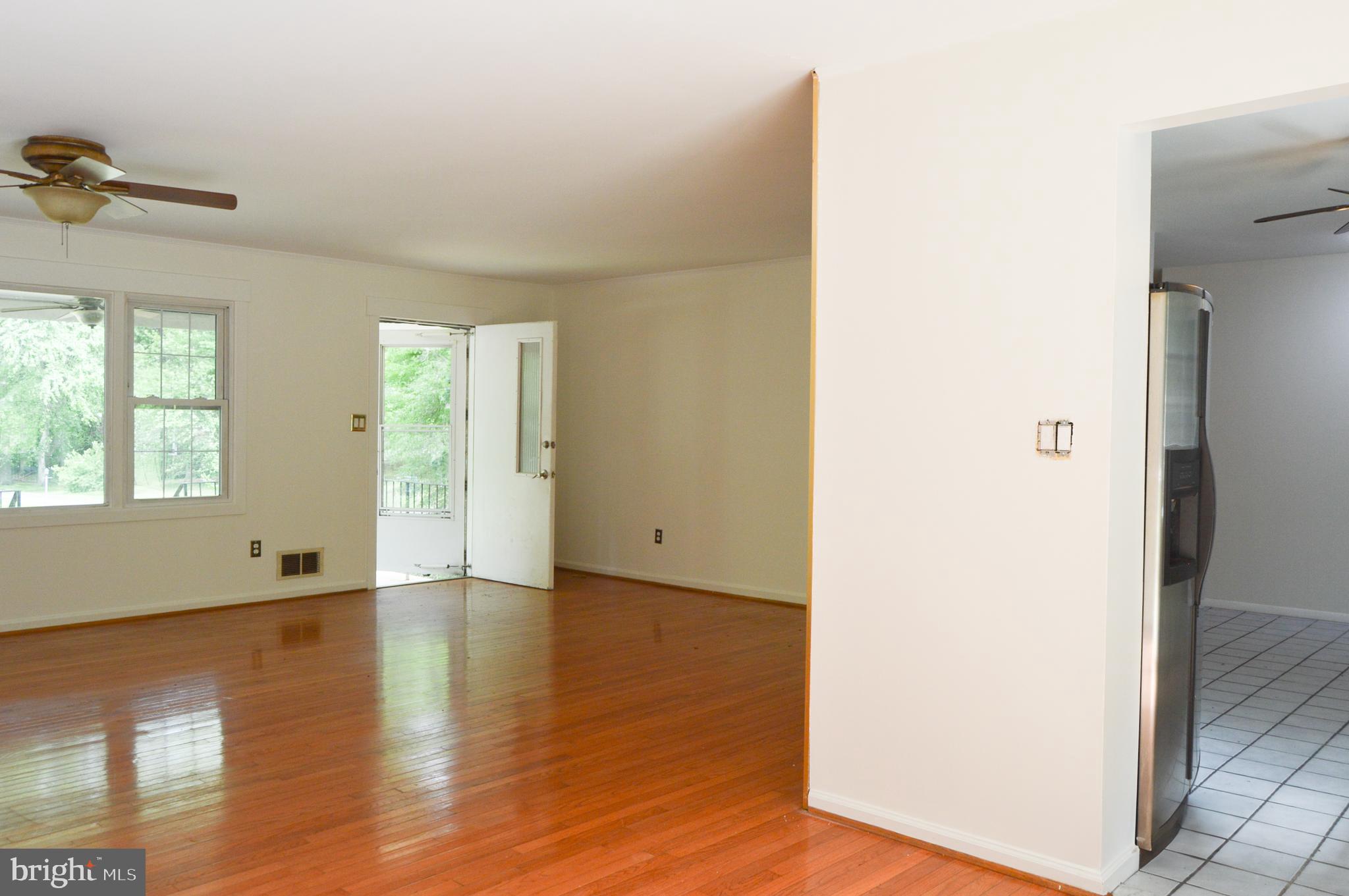 8814 LAFAYETTE DRIVE