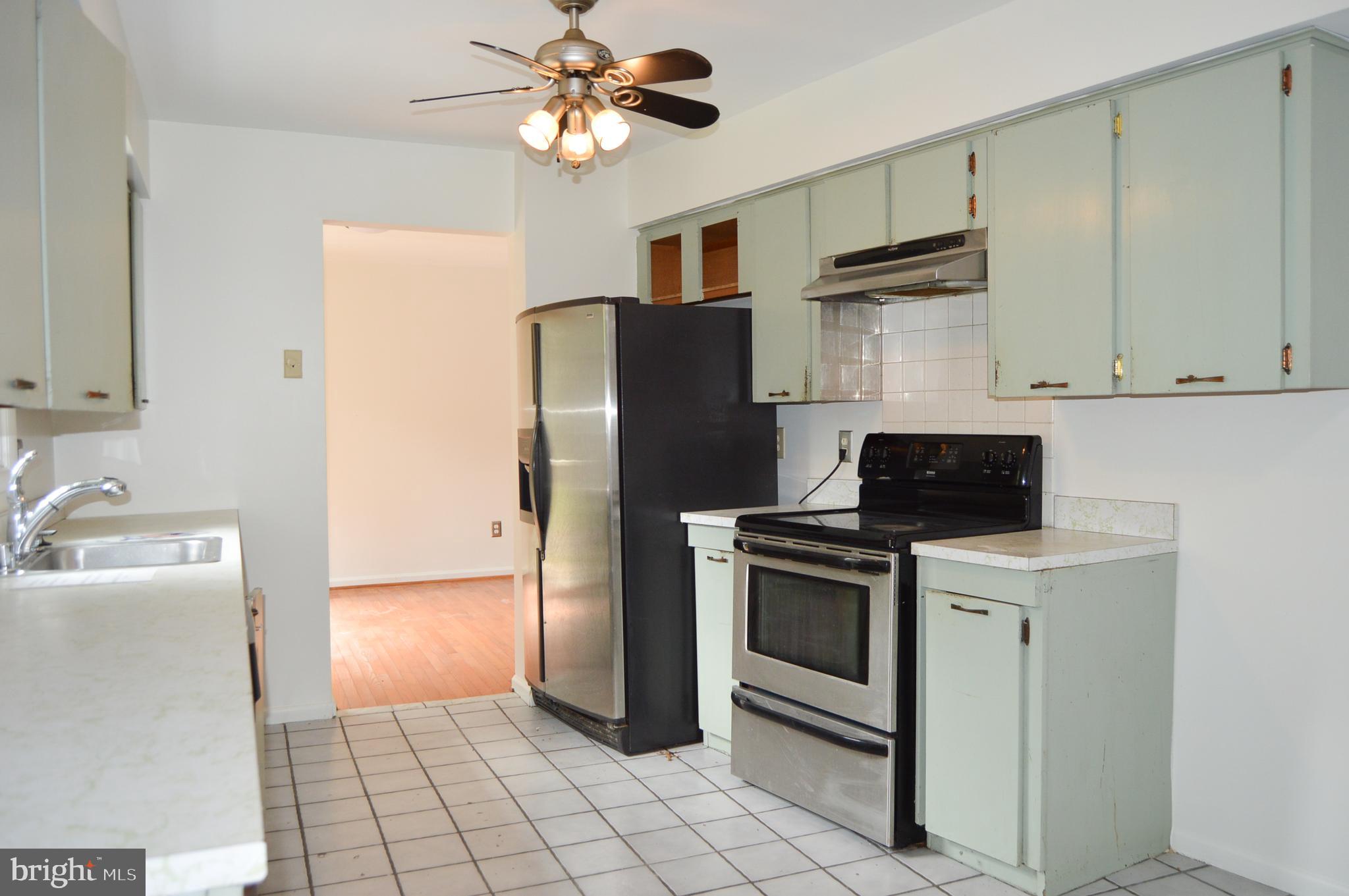 PARIS ESTATES - Residential