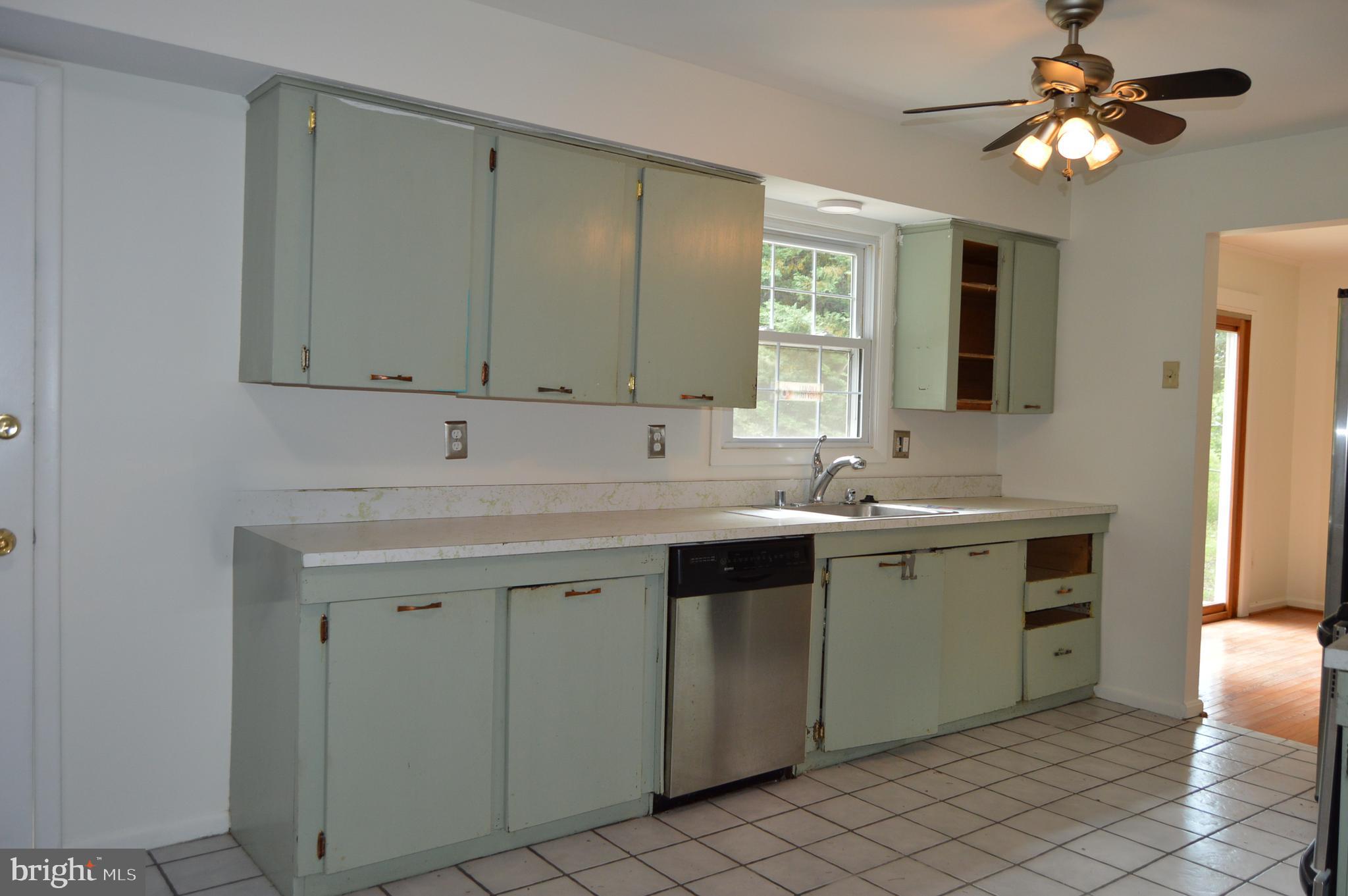 PARIS ESTATES - Residential