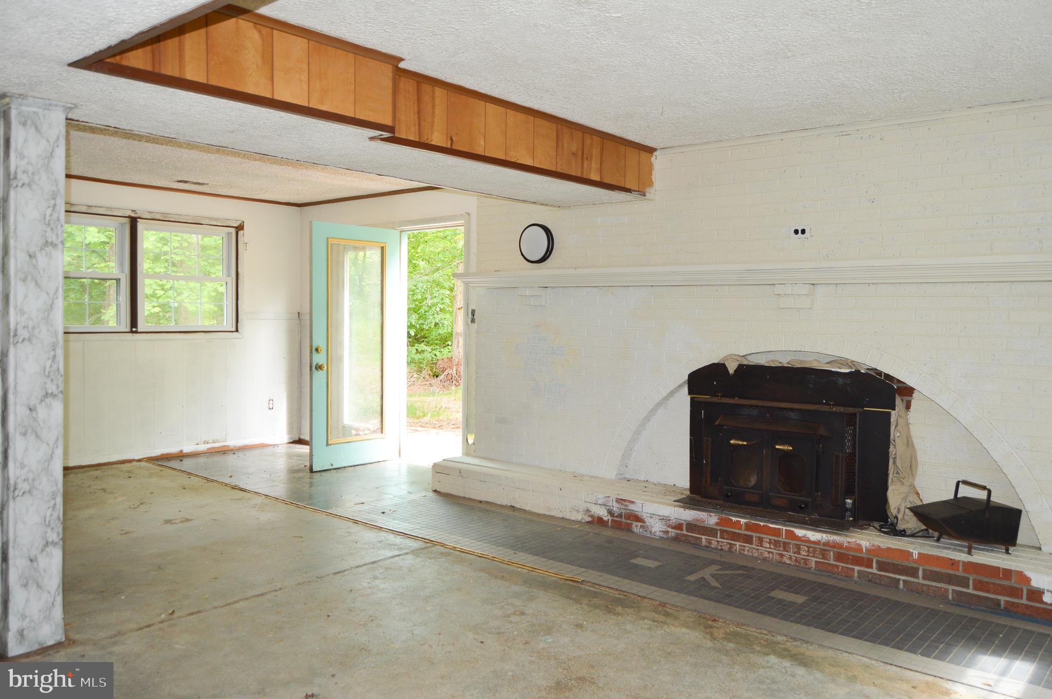 PARIS ESTATES - Residential