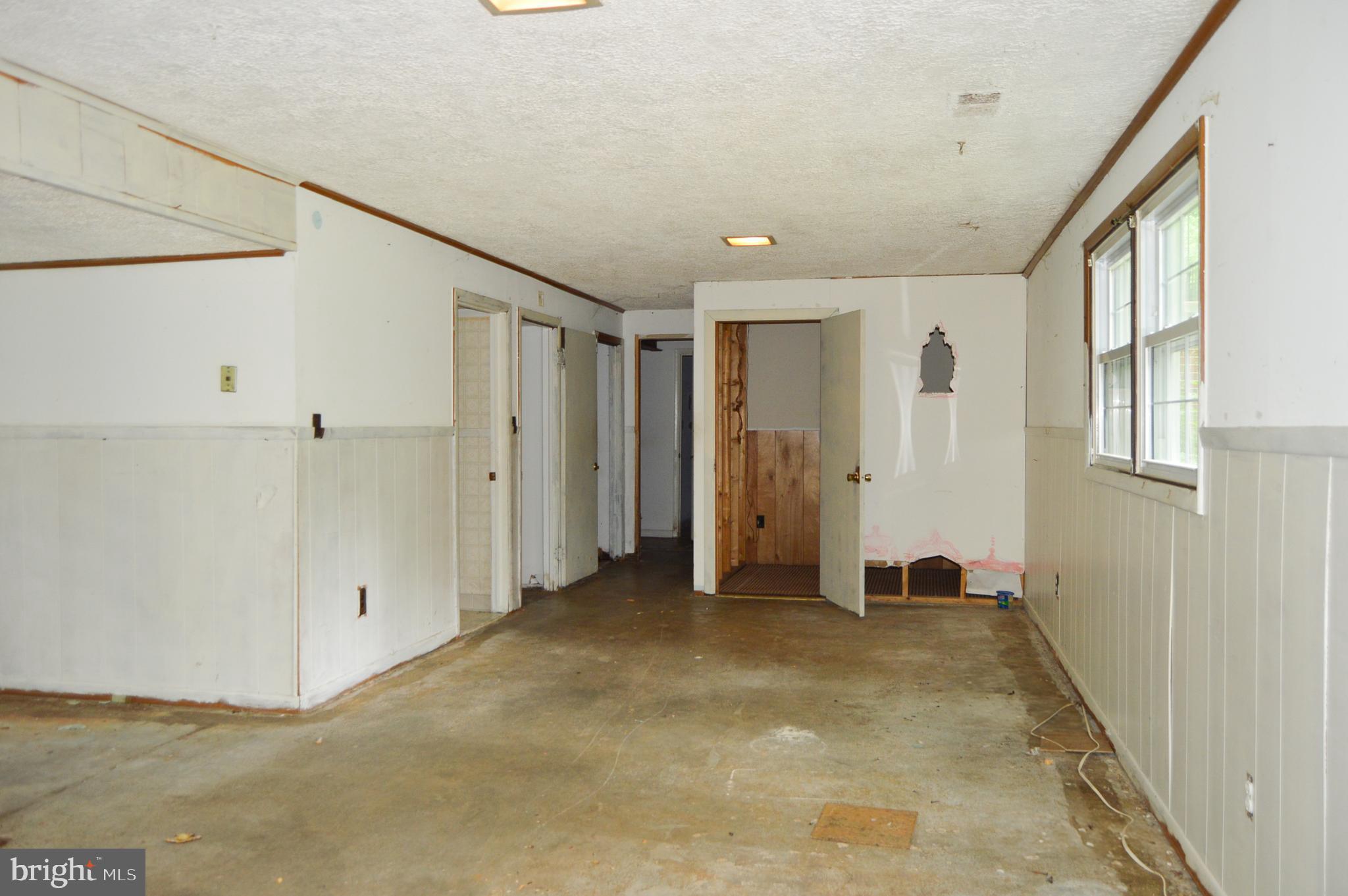 PARIS ESTATES - Residential