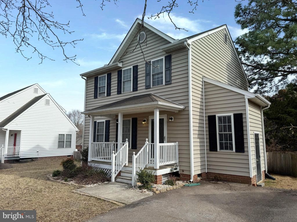 Photo of 1709 Ashcliff Way, HENRICO, VA 23228 (MLS # VAHN2001166)