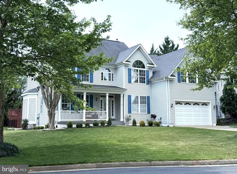 Photo of 21219 Crucible Court, ASHBURN, VA 20147 (MLS # VALO2124736)