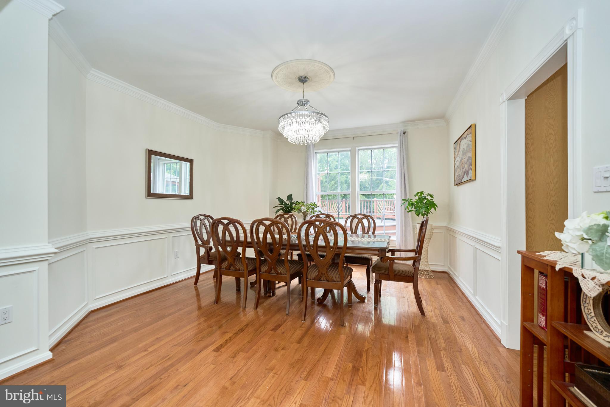 ASHBURN VILLAGE - Residential
