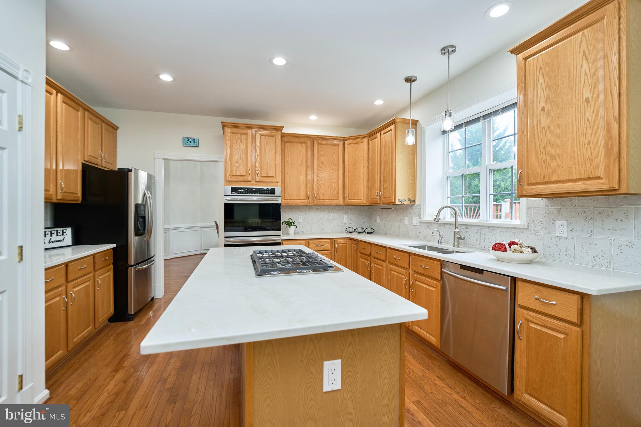 ASHBURN VILLAGE - Residential