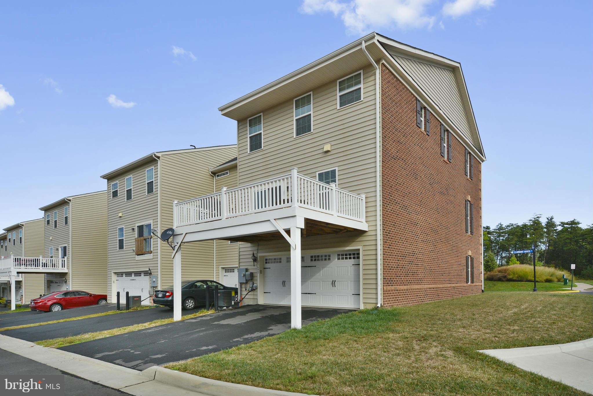 SEVEN HILLS - Residential