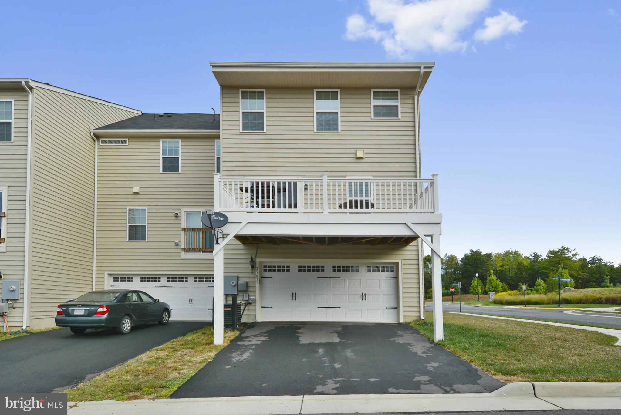 SEVEN HILLS - Residential