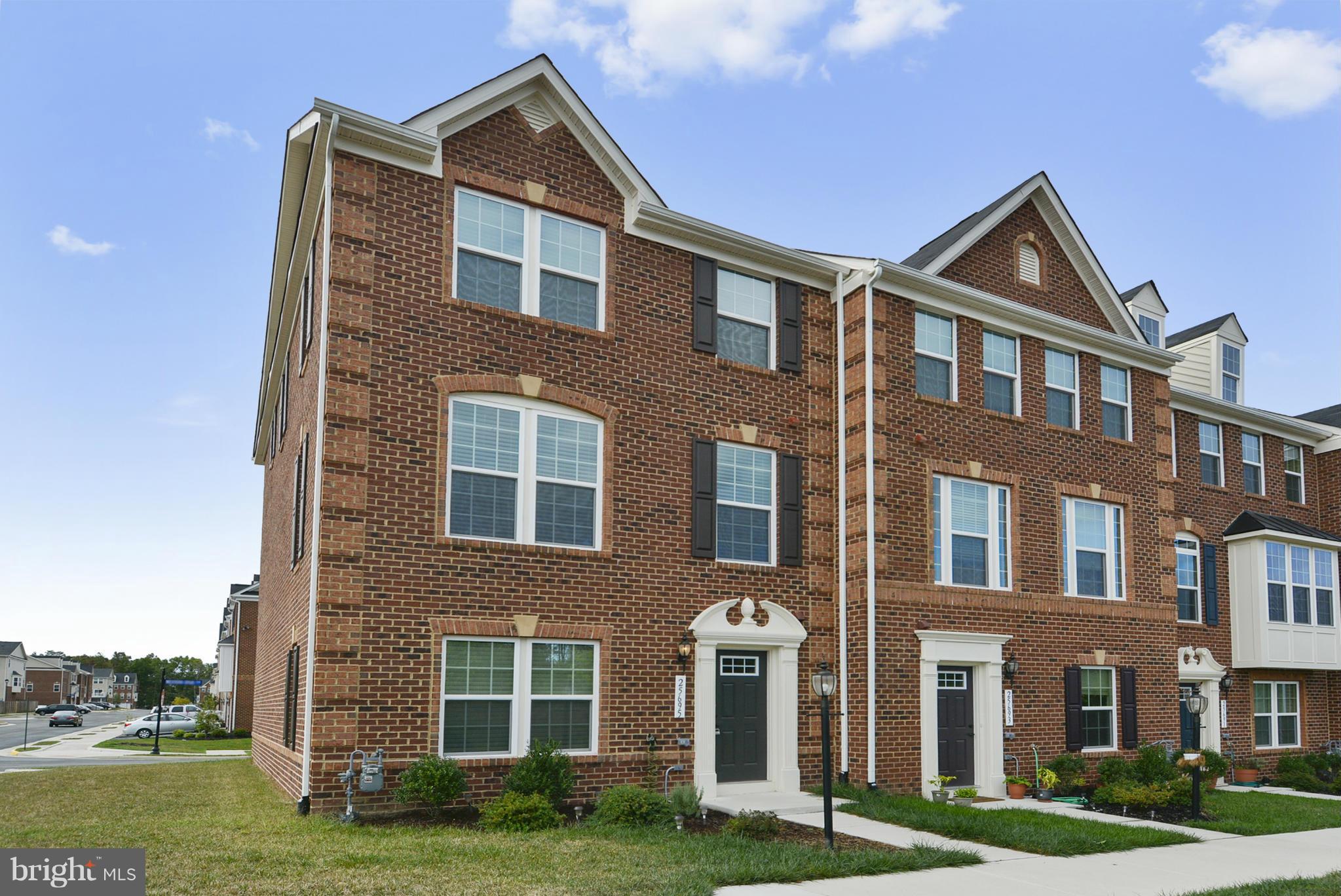 SEVEN HILLS - Residential