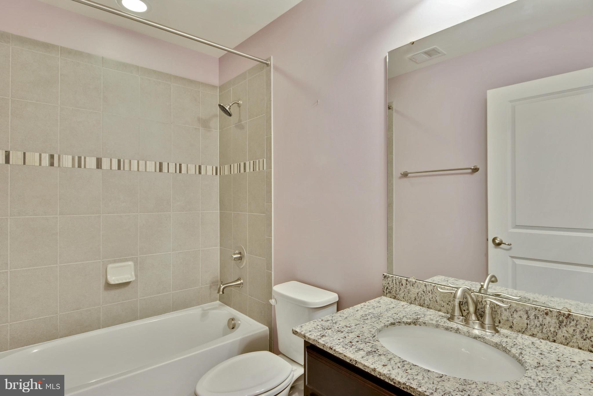 SEVEN HILLS - Residential