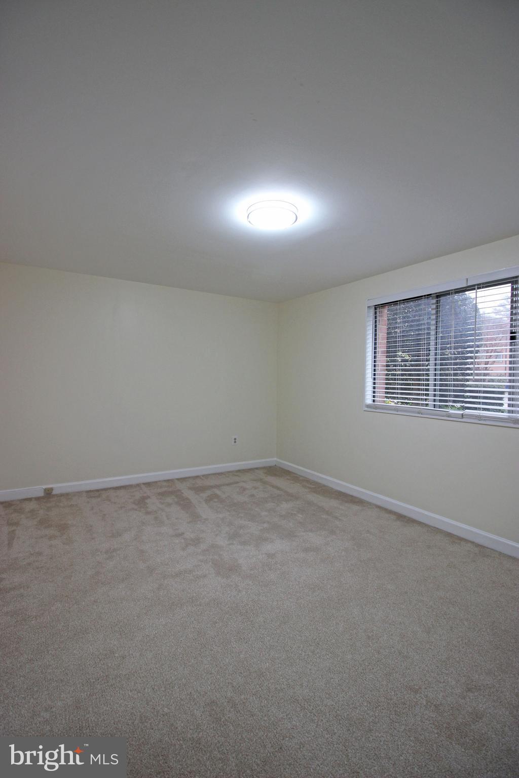 GROSVENOR PARK - Residential Lease