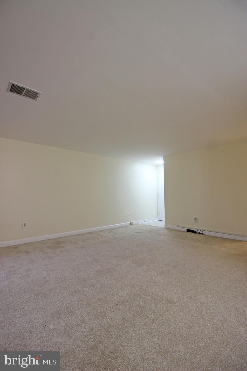 GROSVENOR PARK - Residential Lease