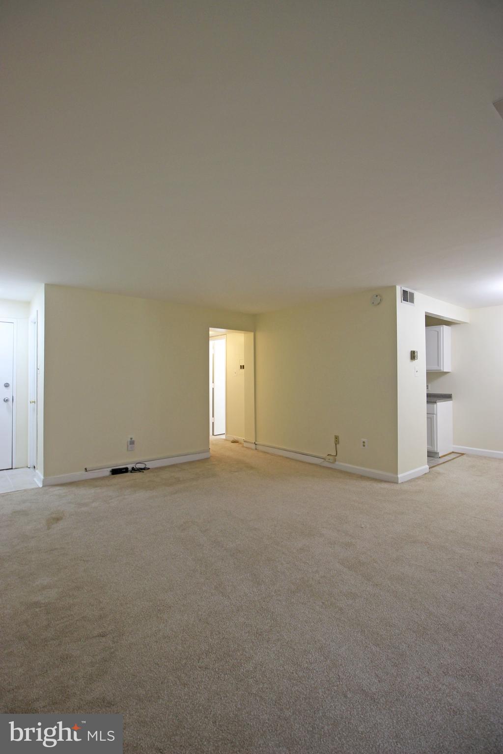 GROSVENOR PARK - Residential Lease