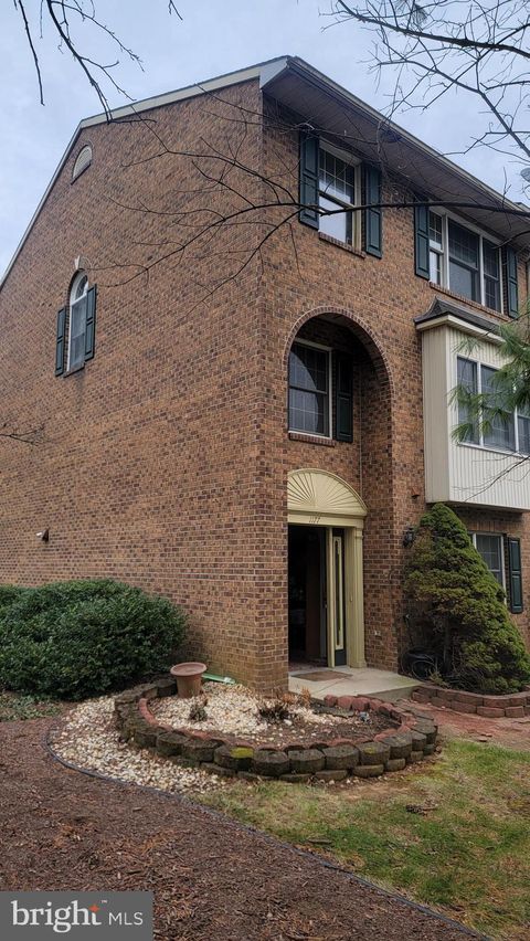 1177 FAIRCHILD AVENUE HAGERSTOWN MD 21742