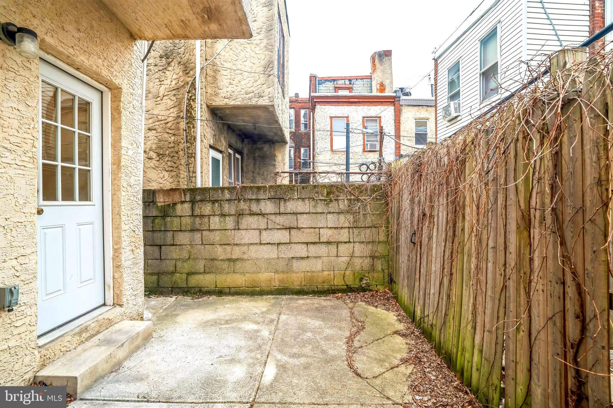 POINT BREEZE - Residential