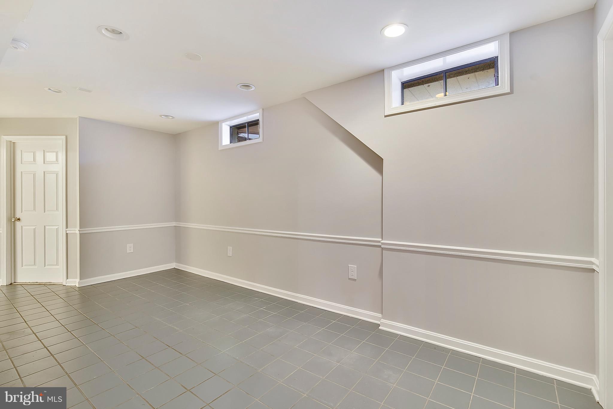 POPLAR TREE ESTATES - Residential