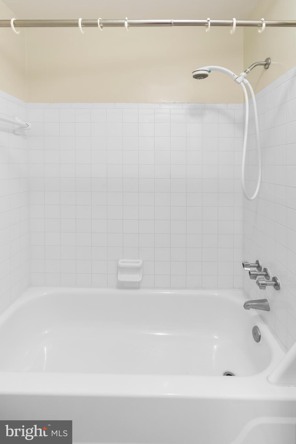 WOODLAND PARK - Residential Lease