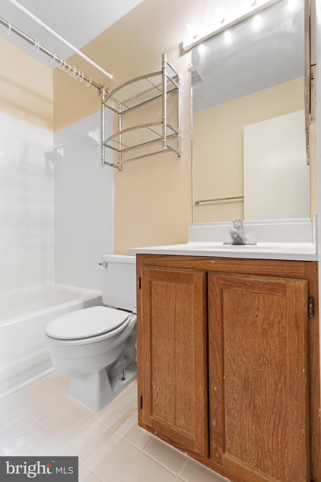 WOODLAND PARK - Residential Lease