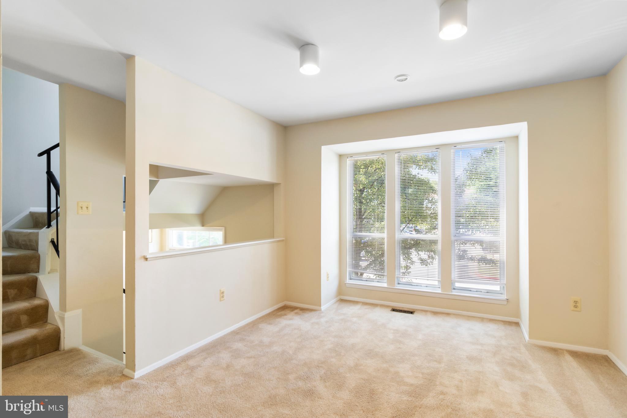 WOODLAND PARK - Residential Lease