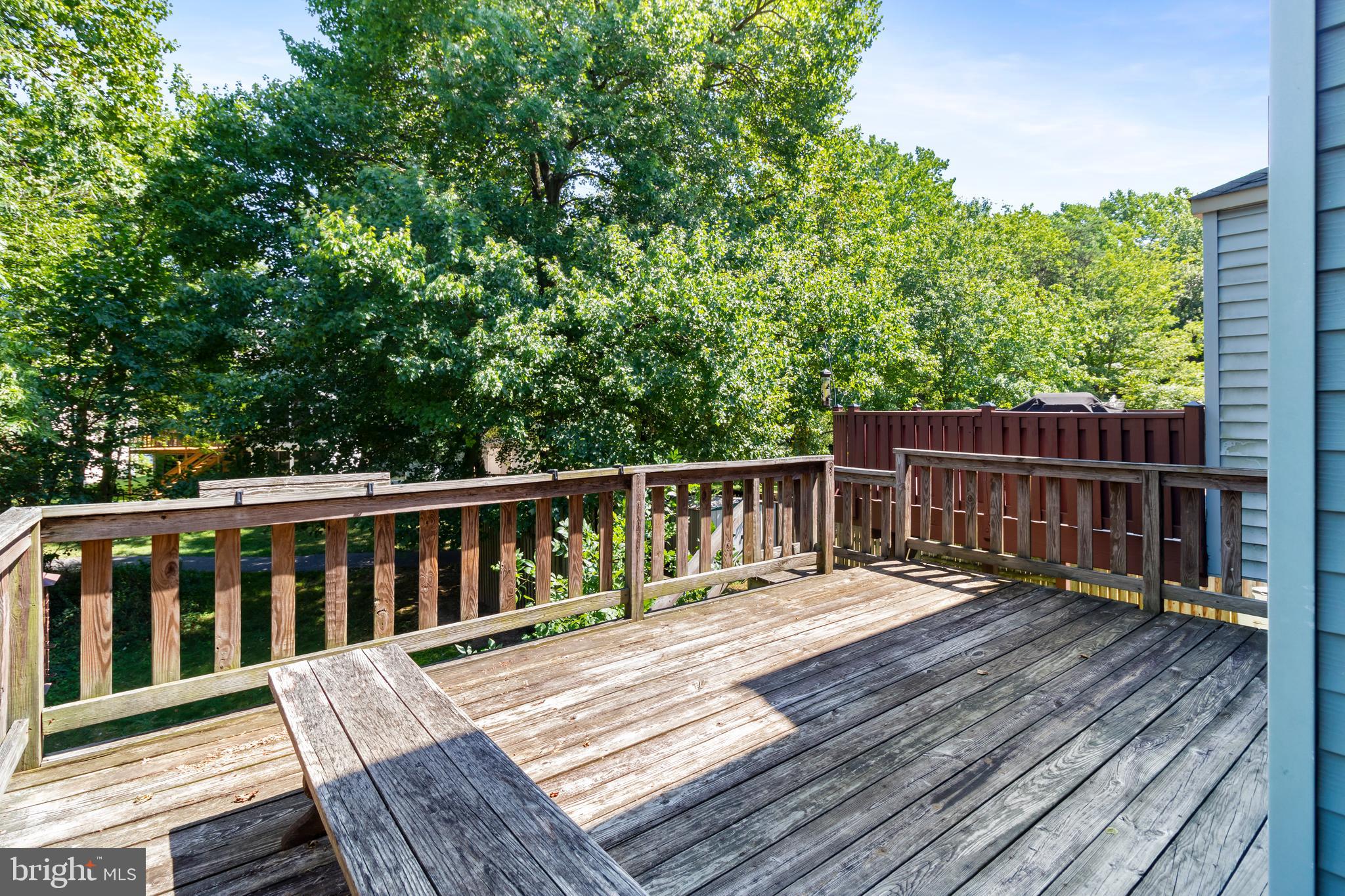 WOODLAND PARK - Residential Lease