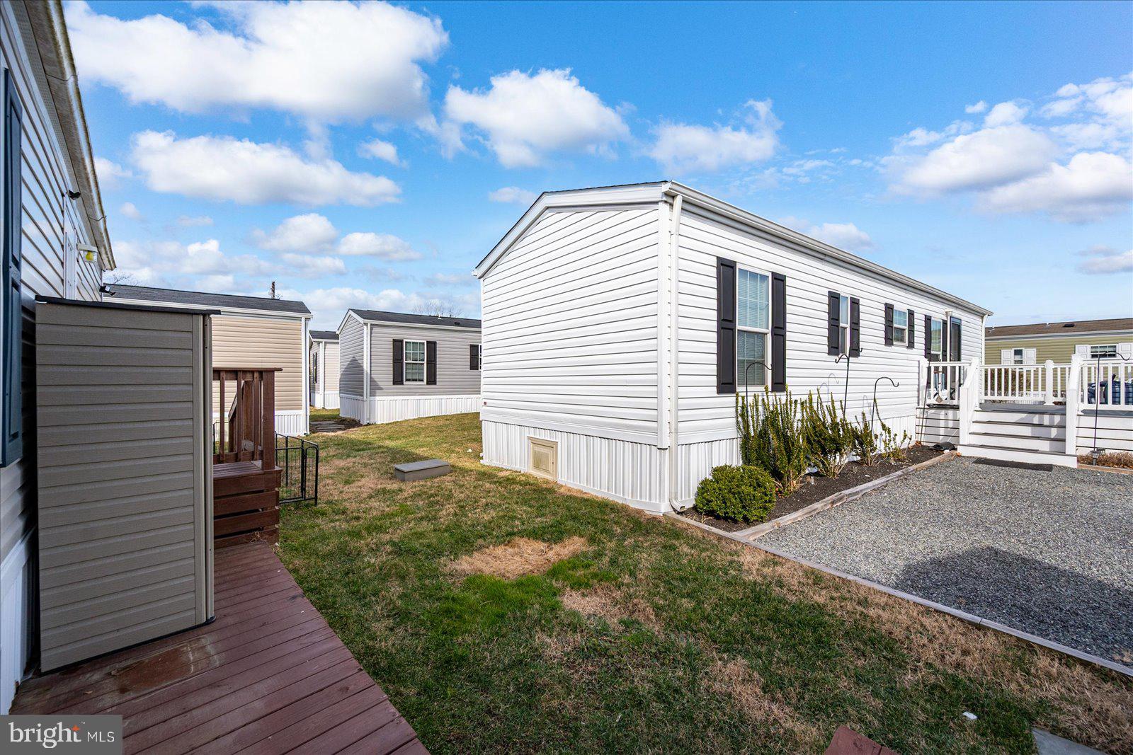 SALT LIFE PARK LLC - Residential