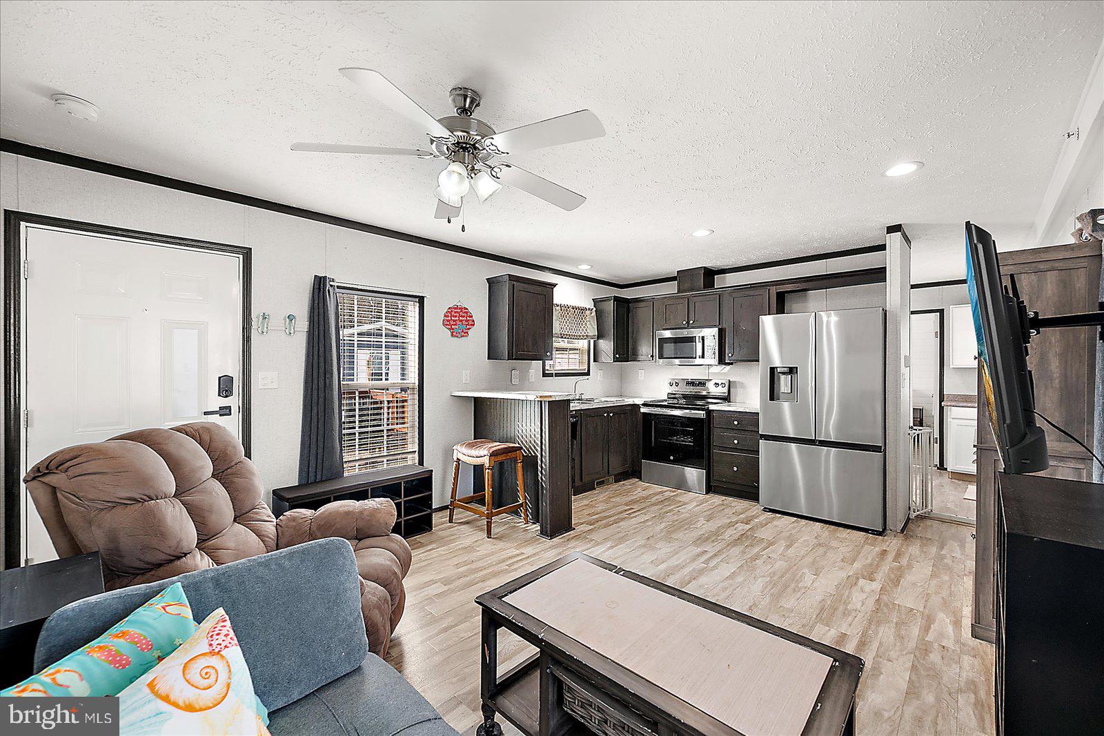 SALT LIFE PARK LLC - Residential