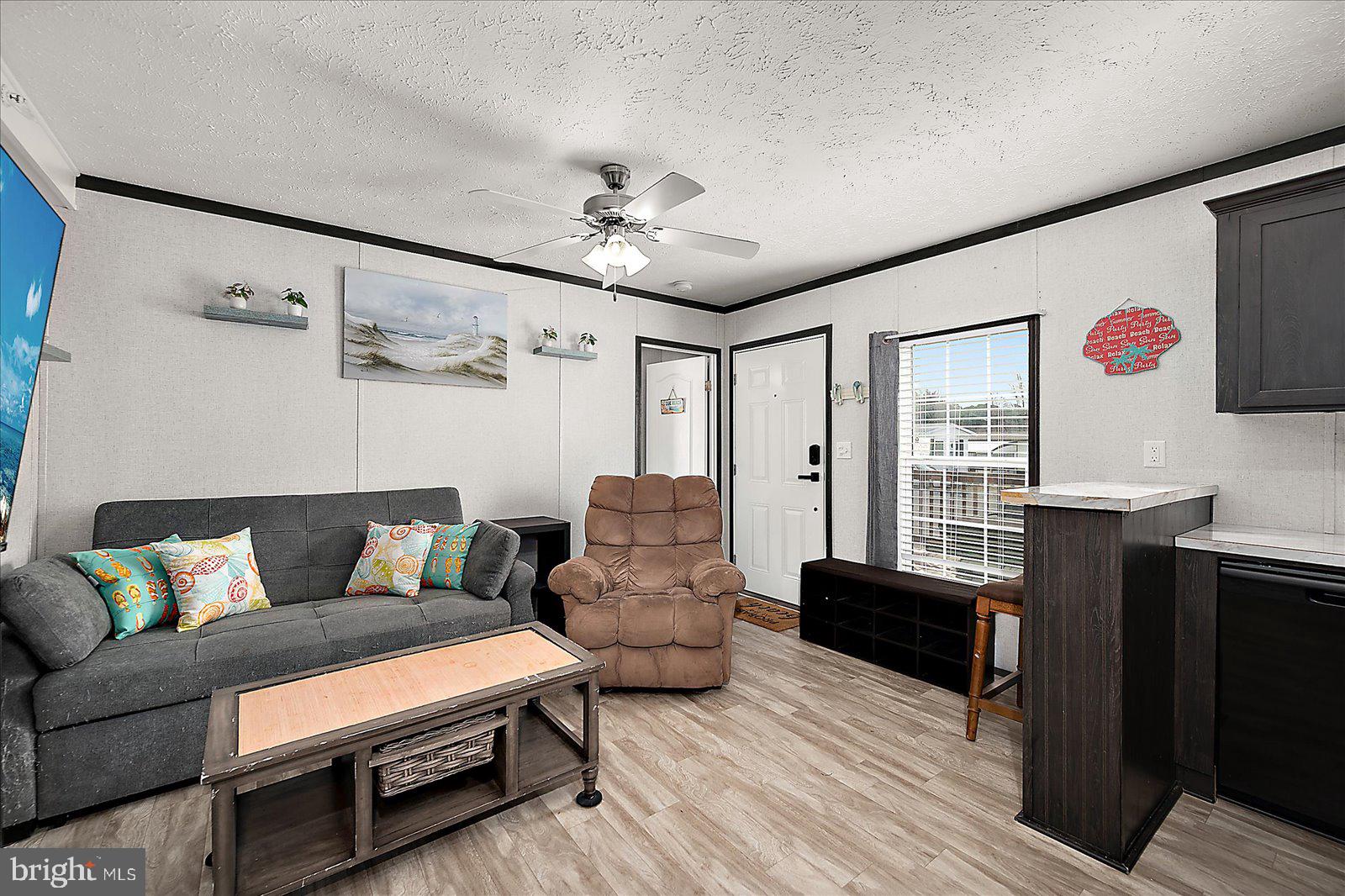 SALT LIFE PARK LLC - Residential