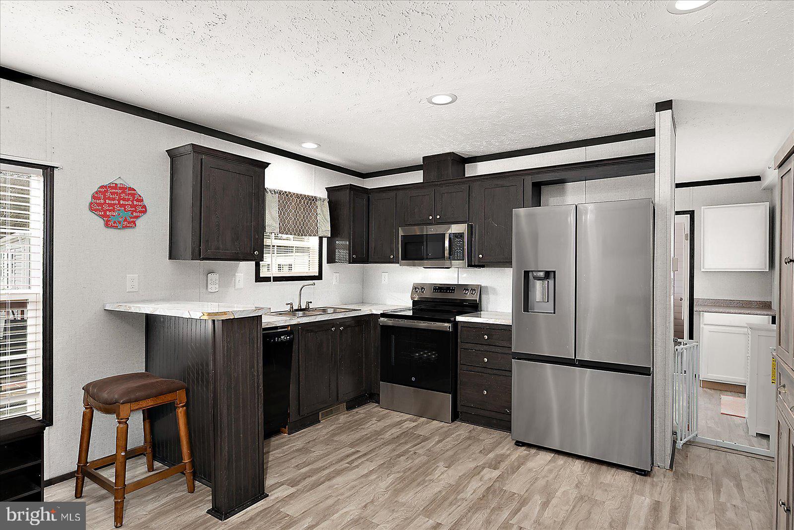 SALT LIFE PARK LLC - Residential