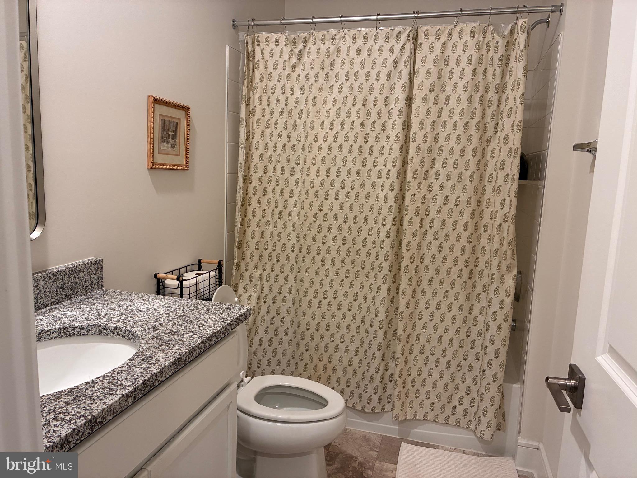 GOOSE CREEK VILLAGE - Residential