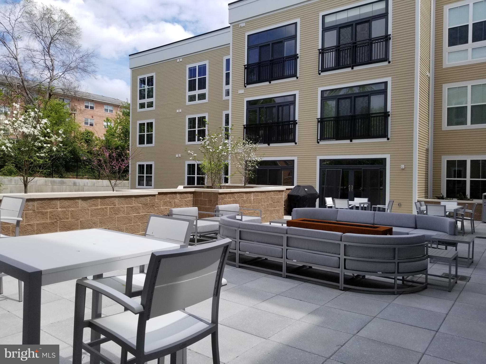 TRAFALGAR FLATS - Residential Lease