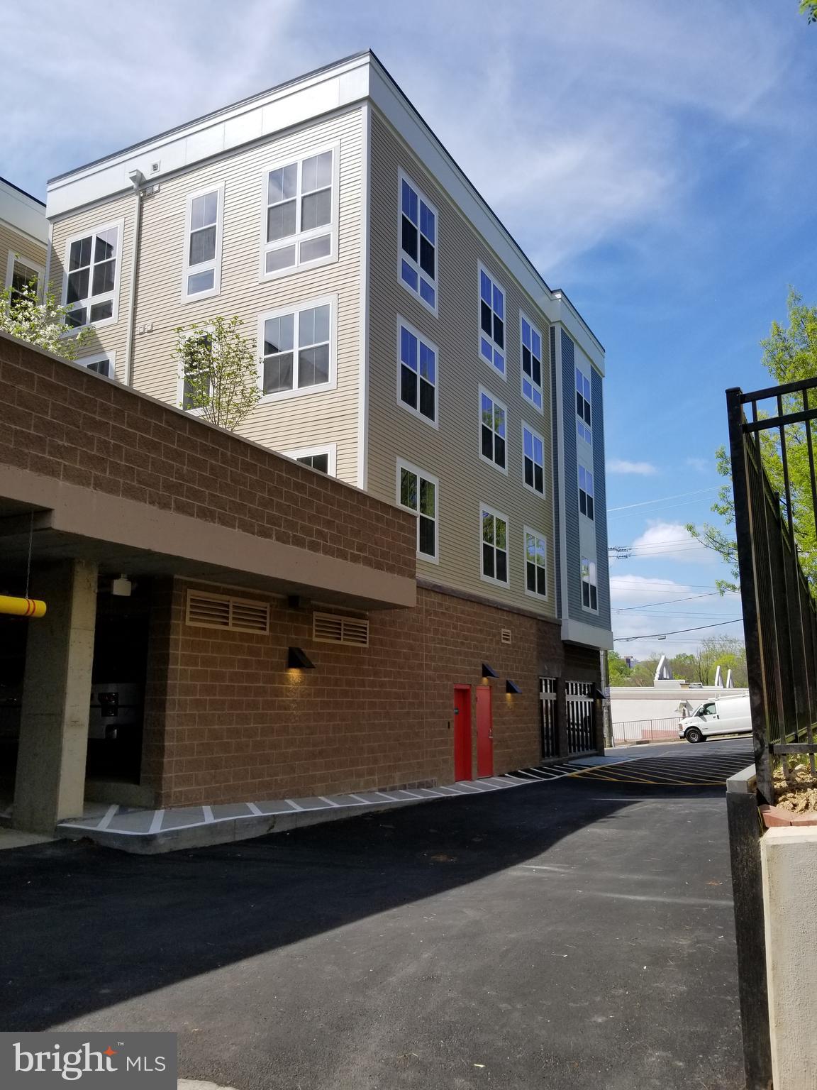 TRAFALGAR FLATS - Residential Lease