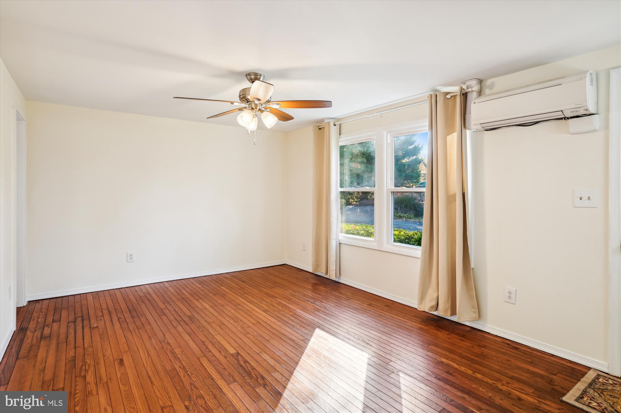 HERALD HARBOR - Residential