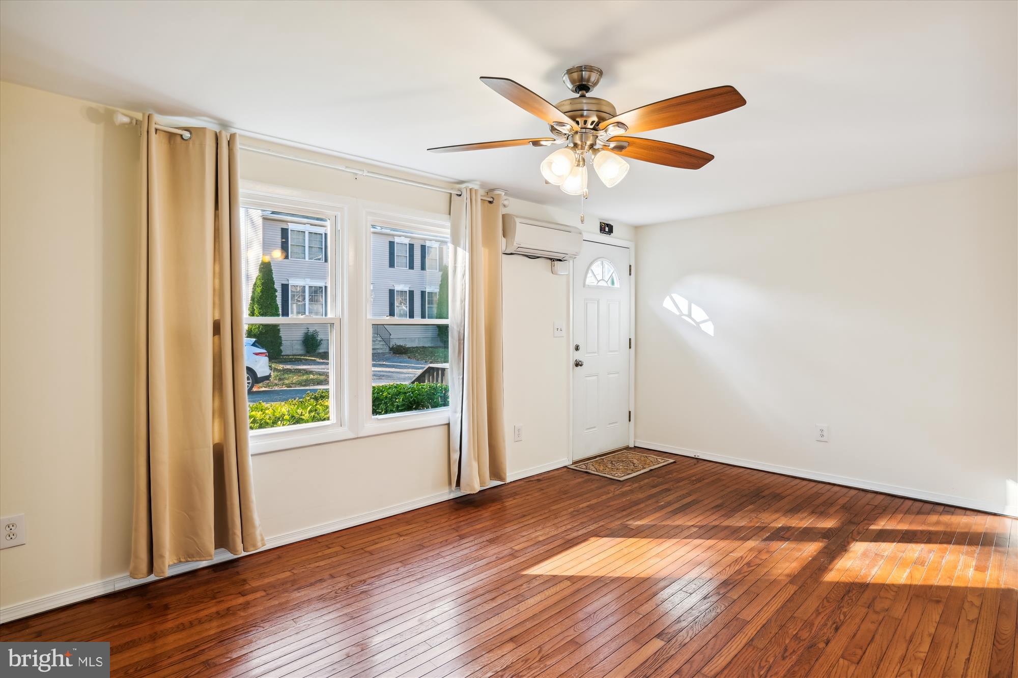 HERALD HARBOR - Residential