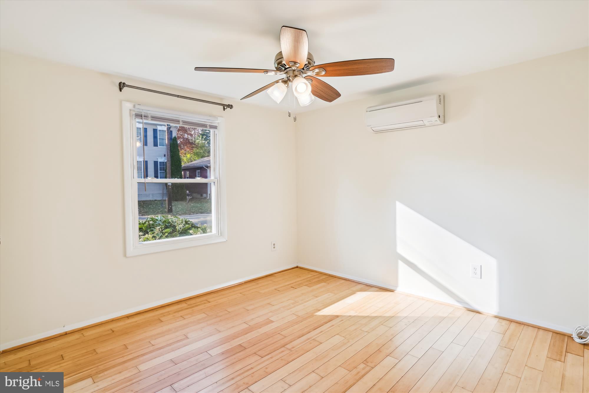 HERALD HARBOR - Residential