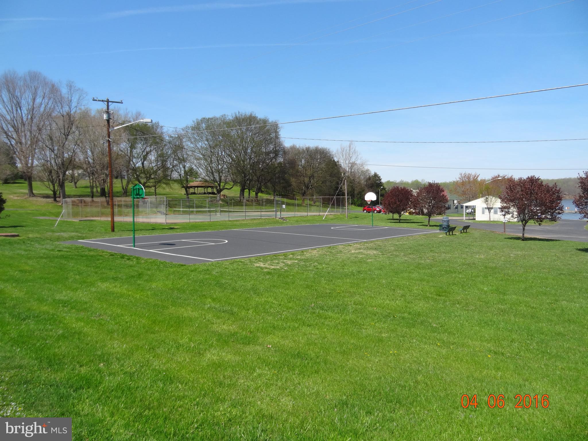 BLUE RIDGE SHORES - Residential