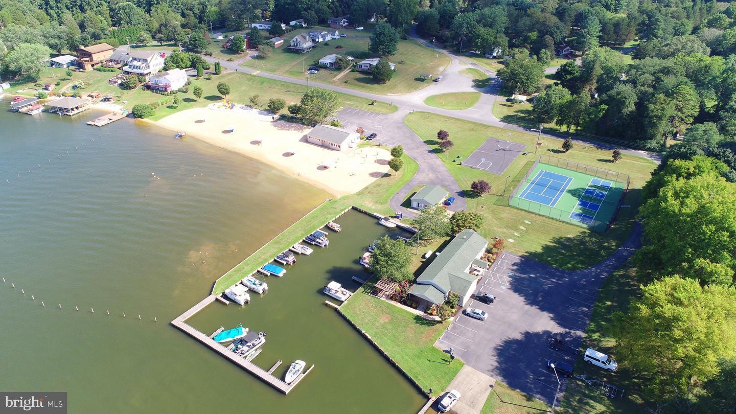 BLUE RIDGE SHORES - Residential