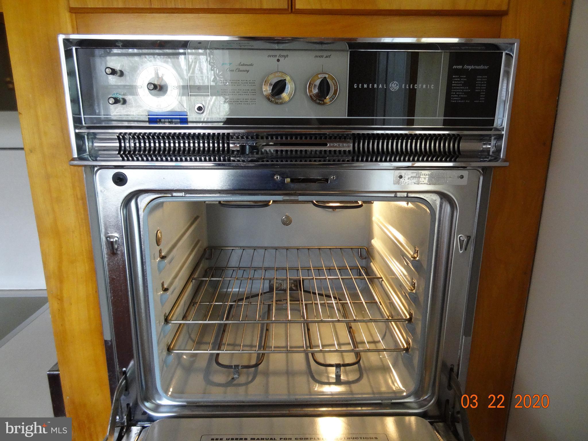 BLUE RIDGE SHORES - Residential