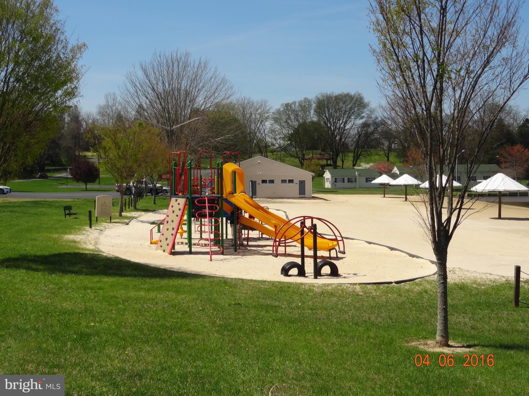 BLUE RIDGE SHORES - Residential