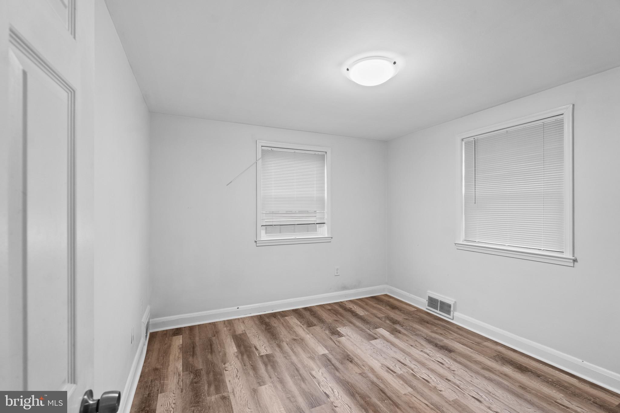 OVERLEA - Residential